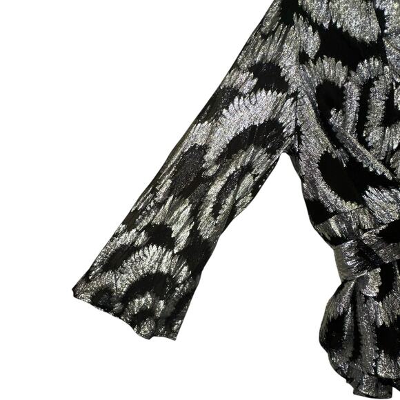 NWT Kaktus Black & Silver V Neck Tie Blouse - Picture 2 of 6